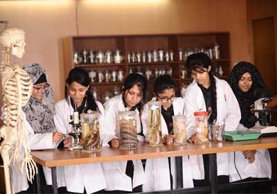 Kings School and College | lab-gallery-3